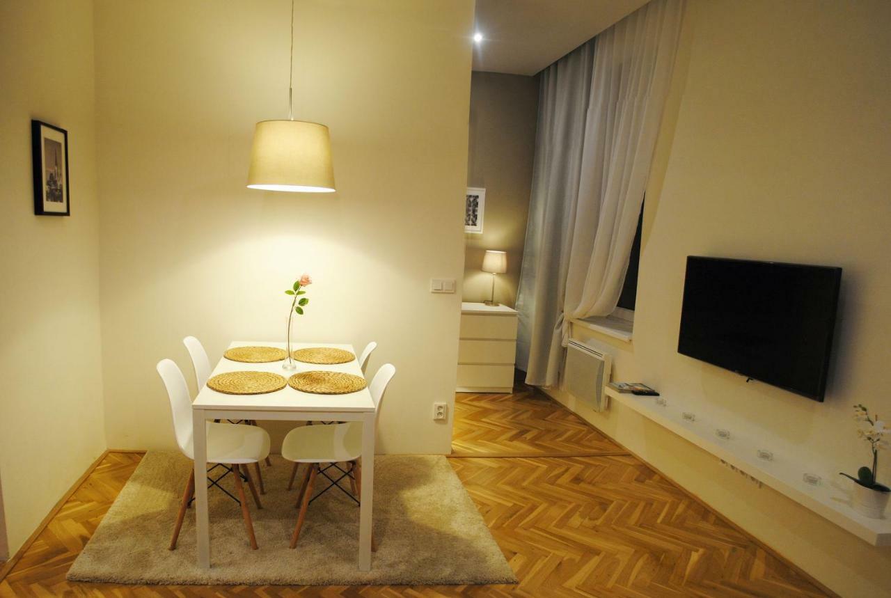 Apartments Centre In Style Olomouc Exterior foto